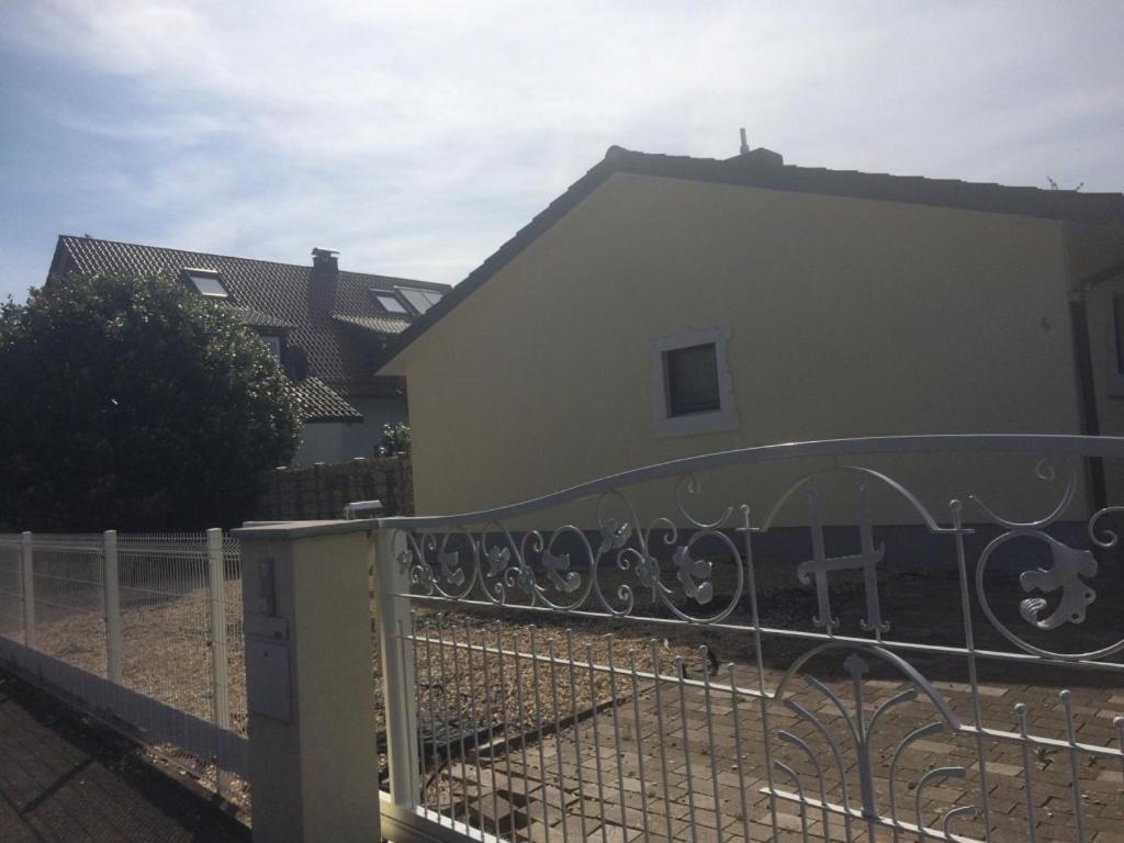 Sions Grosse Ferienwohnung Ferienwohnung Mit 3 Schlafzimmer, 2 Km Bis Zum Europapark Rust Kappel-Grafenhausen Ngoại thất bức ảnh