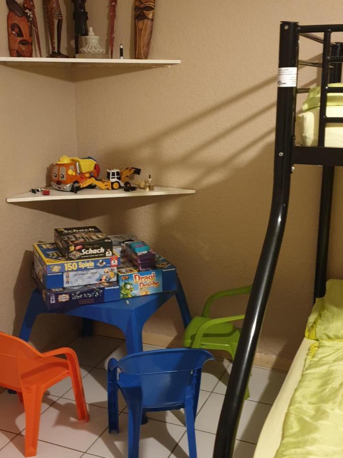 Sions Grosse Ferienwohnung Ferienwohnung Mit 3 Schlafzimmer, 2 Km Bis Zum Europapark Rust Kappel-Grafenhausen Ngoại thất bức ảnh